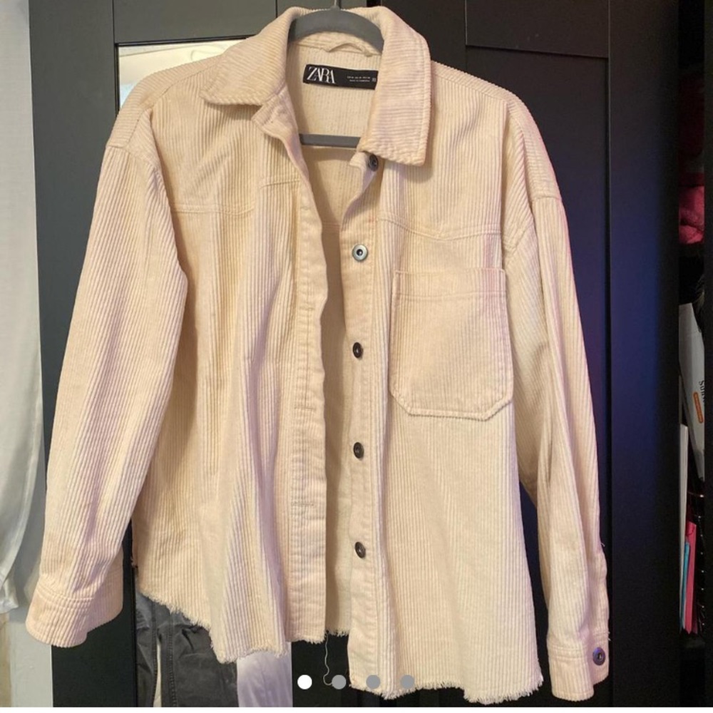 SOLD - Zara corduroy shacket